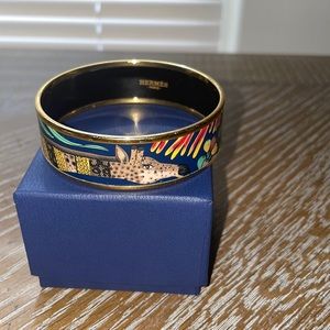 Hermes Cuff